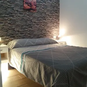 https://apartamento-centro-puerto-de-la-cruz.in-canary-islands.com